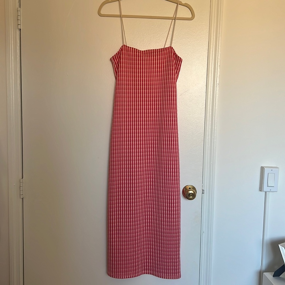 Pink gingham midi dress